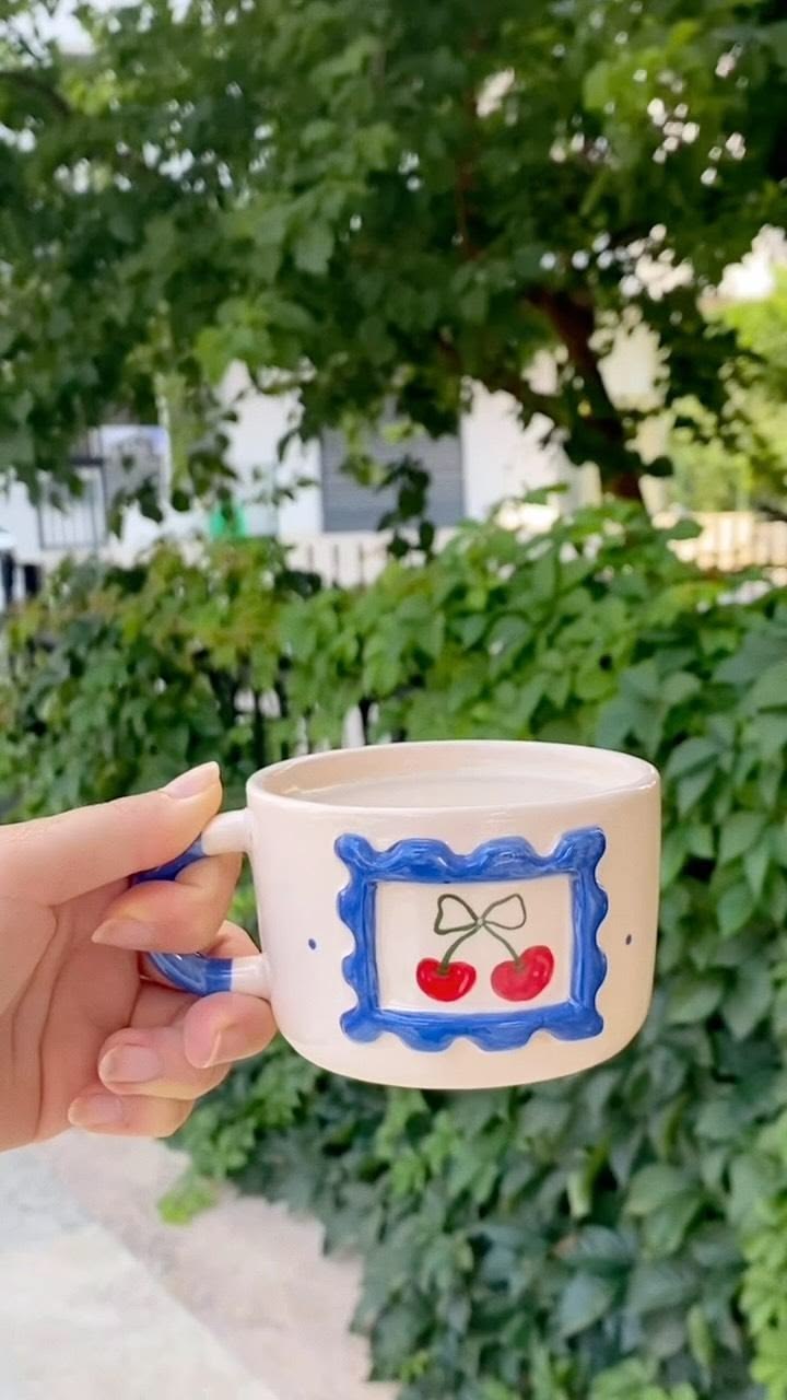 new cherry frame mug 🍒

#coffeeislife #muglover #ceramicmugs