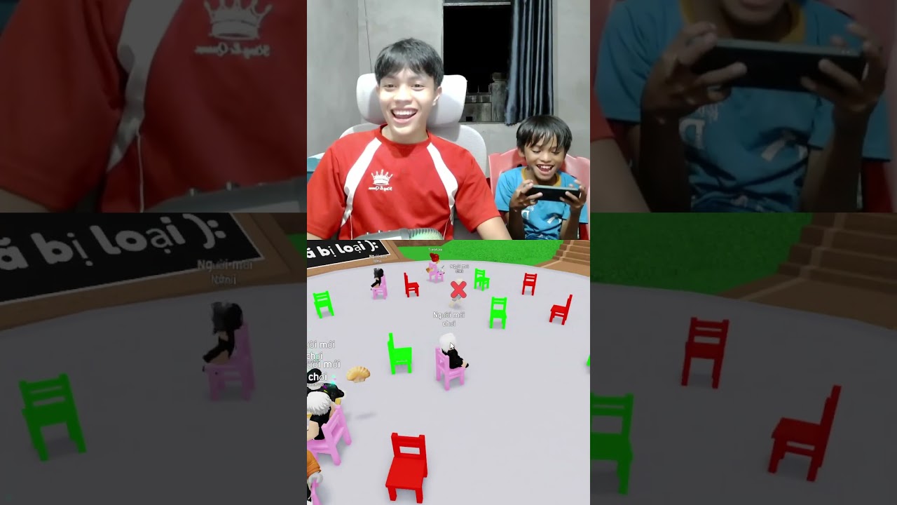 Dành ghế với thằng cháu 😂 #roblox #haihuoc