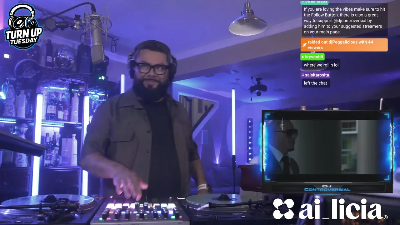 Turn Up Tuesdays at Club Fuego Fuego, Live from New York !macarena !coffee